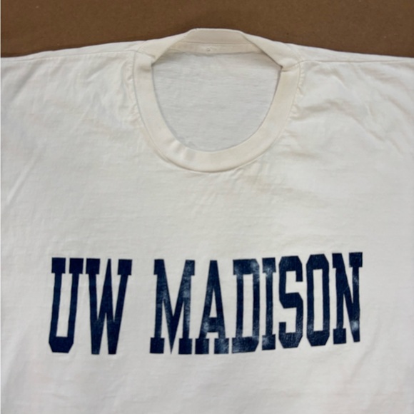 University of Wisconsin Madison short sleeve T-shirt, nicely worn in - Picture 2 of 7
